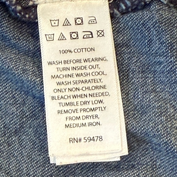 Artisan NY girls Jean Jacket - Dark Blue with Gold Buttons/size 2T - Picture 8 of 8